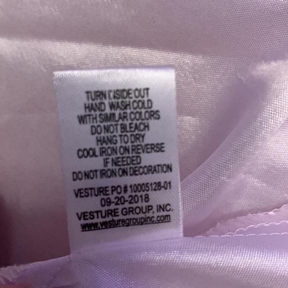 Girls size 8 light lilac with flip sequin top and a satin ribbon. - Picture 6 of 6